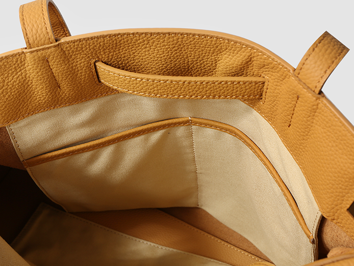 Q-ELEGANZA Full-Grain Leather Tote Bag for Women – Lightweight, Roomy Shoulder & Handbag