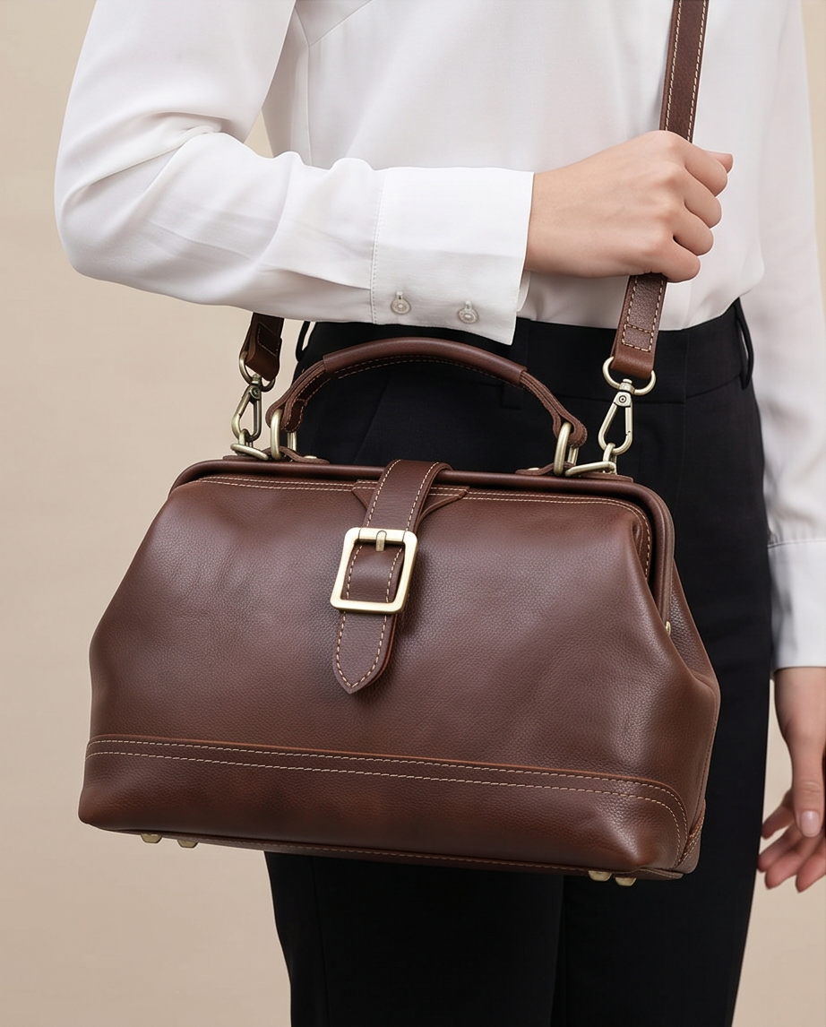 Q-AVELINE Vintage Red-Brown Full Grain Leather Messenger Bag for Women – Kiss-Lock Frame, 3-Way Carry