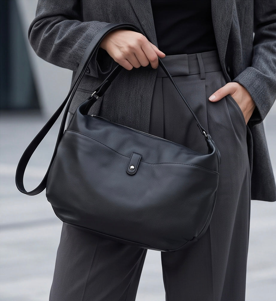 Q-AURELIA Full-Grain Leather Shoulder Bag for Women – Large Crossbody, Zip Entry & 4 Pockets