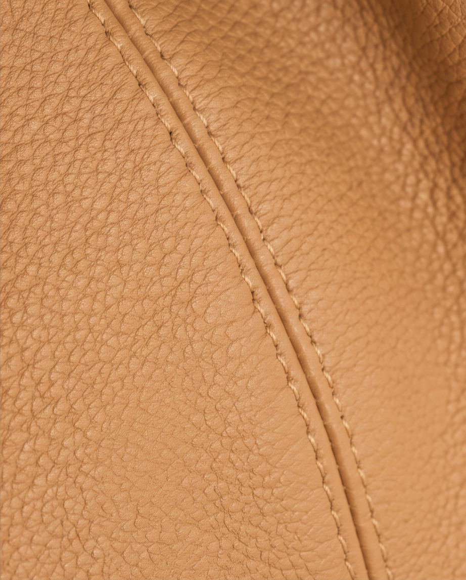 Q-LUCENTE Full-Grain Leather Tote Bag for Women – Magnetic Closure, Detachable Pouch & Roomy