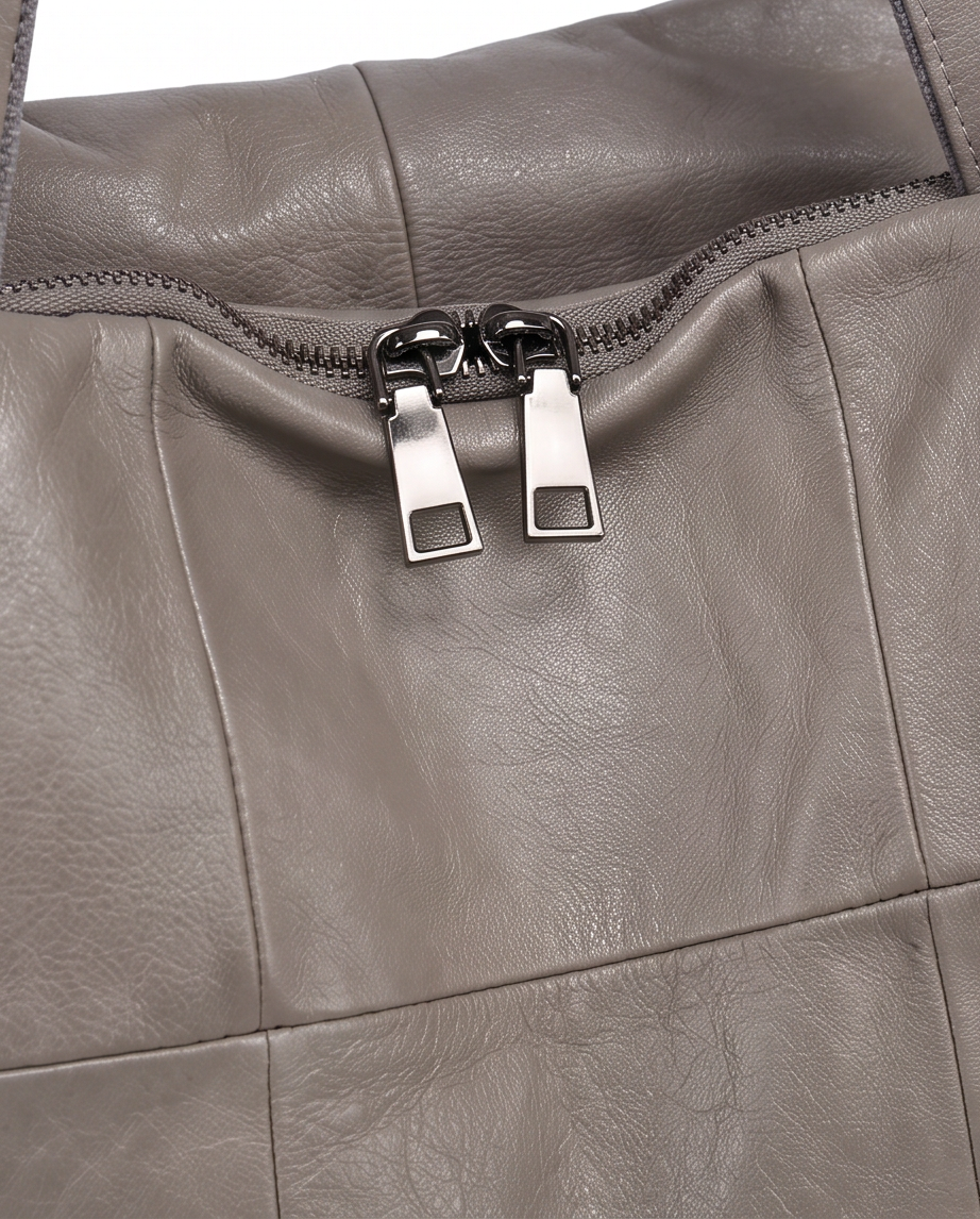 Q-VIVACE Full-Grain Leather Shoulder Duffel Bag for Women – Large Capacity Crossbody & Travel