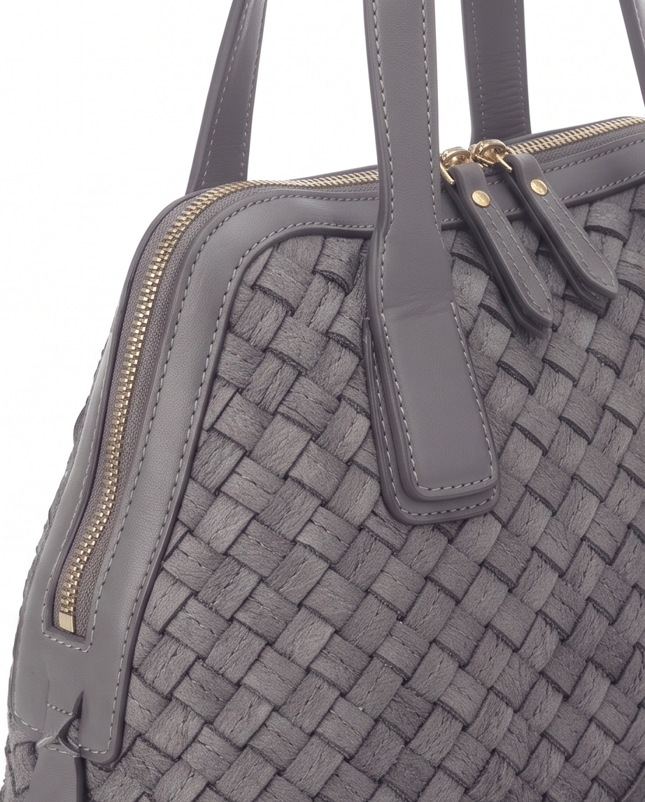 Q-VITA Hand-Braided Italian Calfskin Handbag, Crossbody