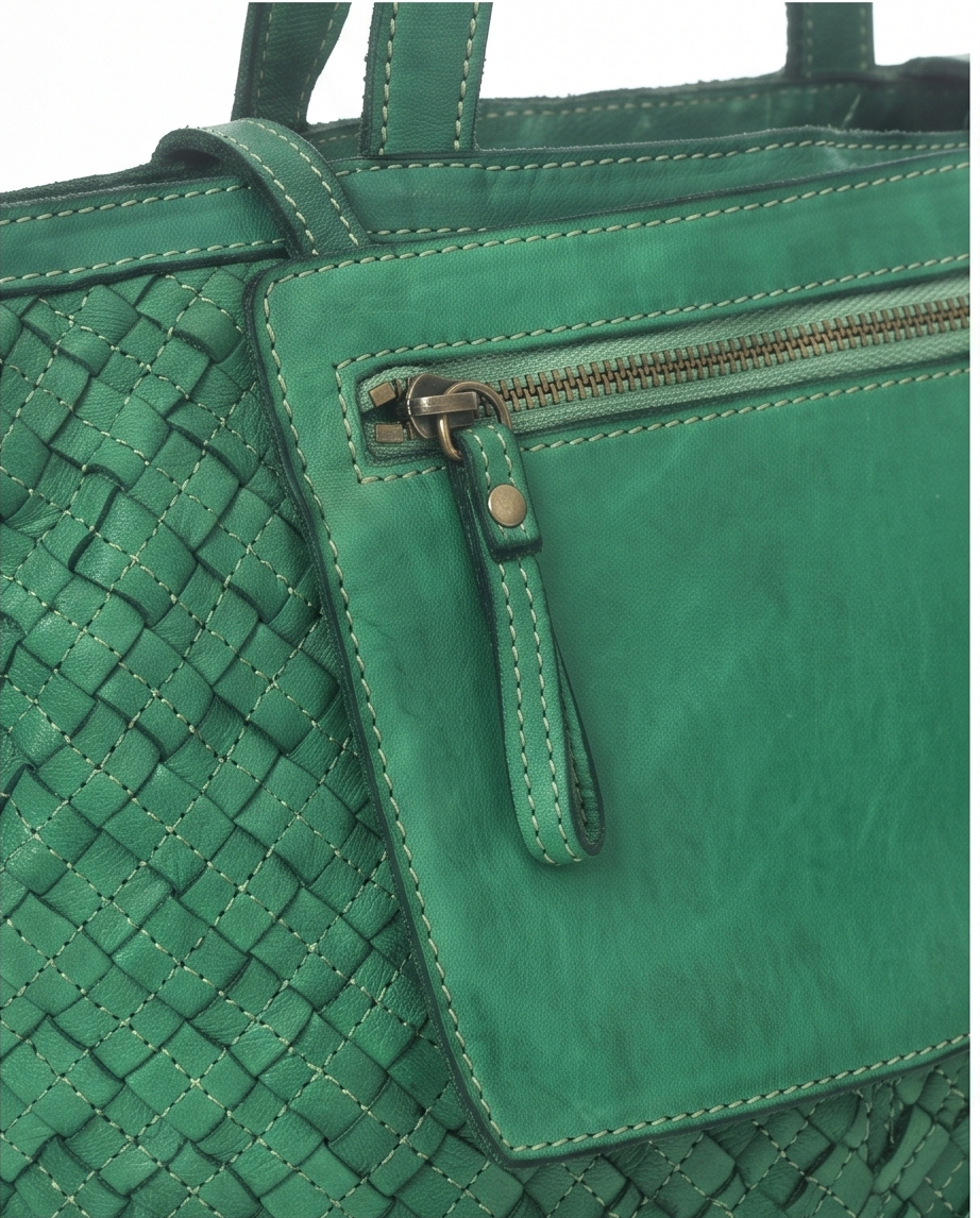 Q-Adelma Braided Calfskin Handbag — Handcrafted Elegance, Built to Endure