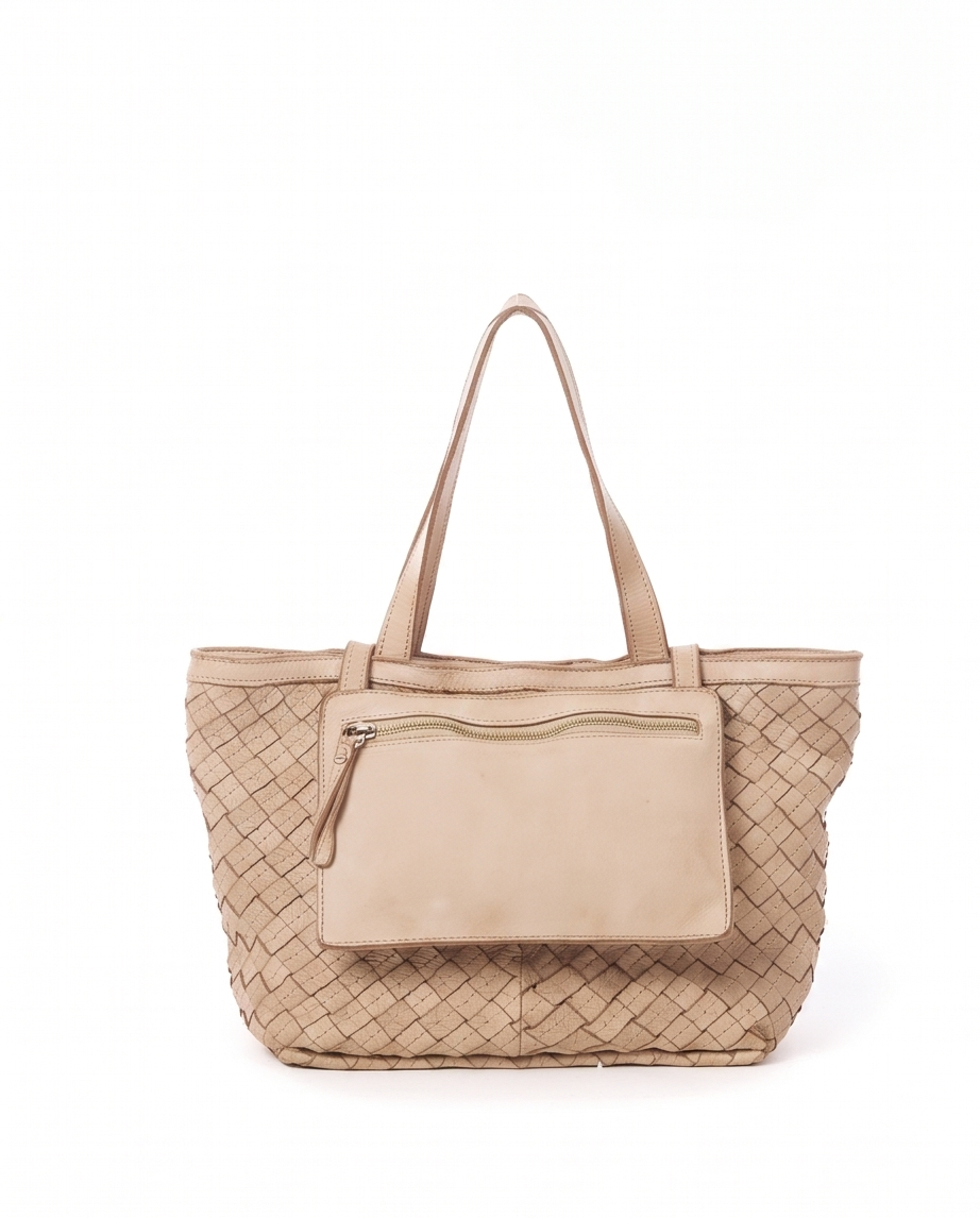Q-Adelma Braided Calfskin Handbag — Handcrafted Elegance, Built to Endure