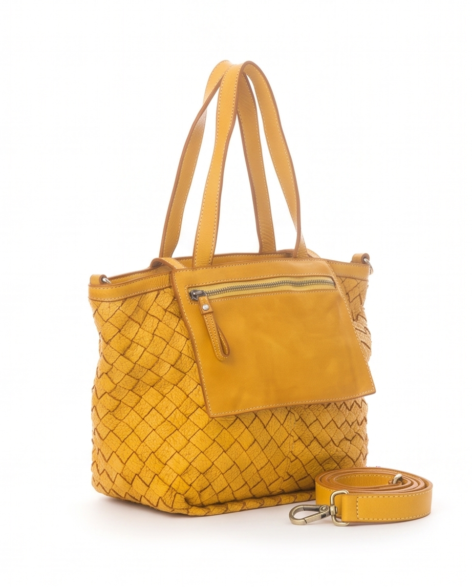 Q-Adelma Braided Calfskin Handbag — Handcrafted Elegance, Built to Endure