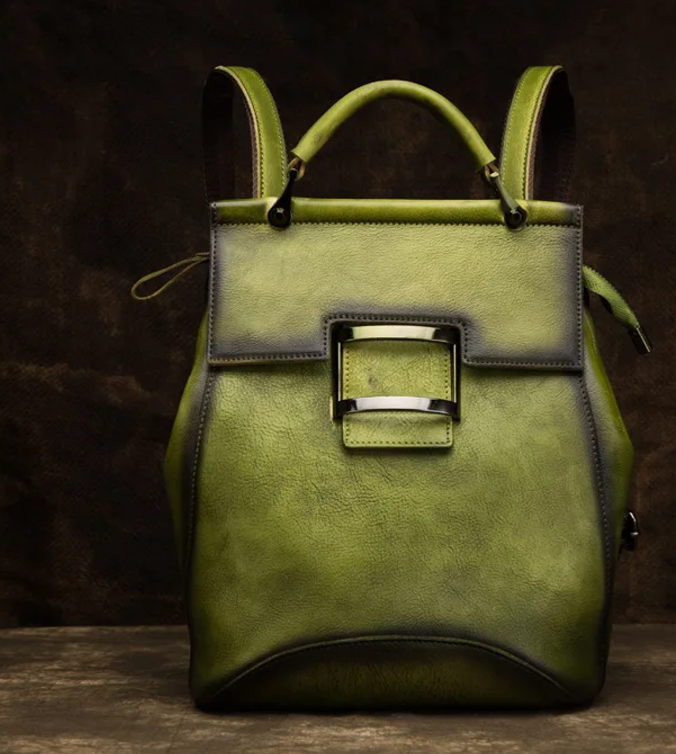 Q-ARIEL Retro Genuine Cowhide Leather Backpack for Women – Large Capacity Handmade