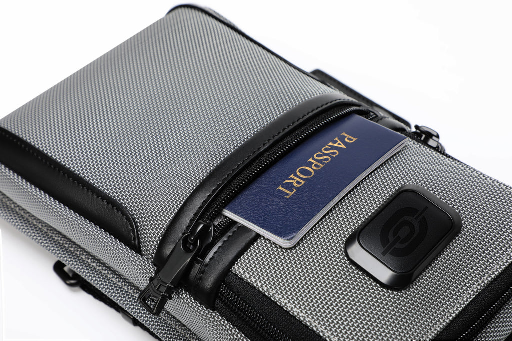 Q-BORSELLO Crossbody Bag – Ballistic Nylon & Top-Grain Leather