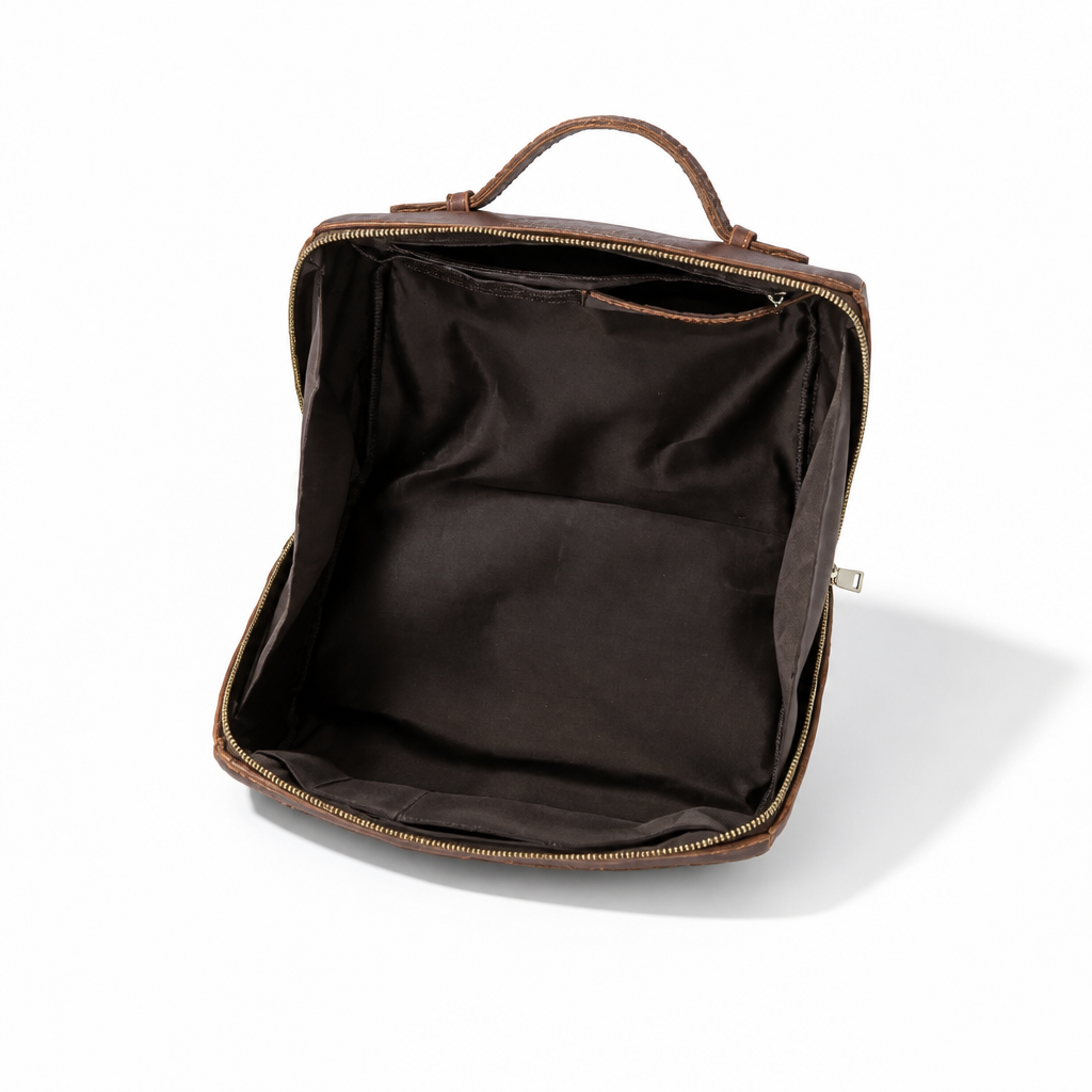 Q-CORE Luxury Full Grain Leather Toiletry Bag – Multi-Compartment Travel Cosmetic Organizer