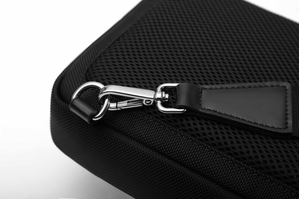 Q-CORTILE Crossbody Bag – Ballistic Nylon & Top-Grain Leather Shoulder Bag for Travel & Daily Use