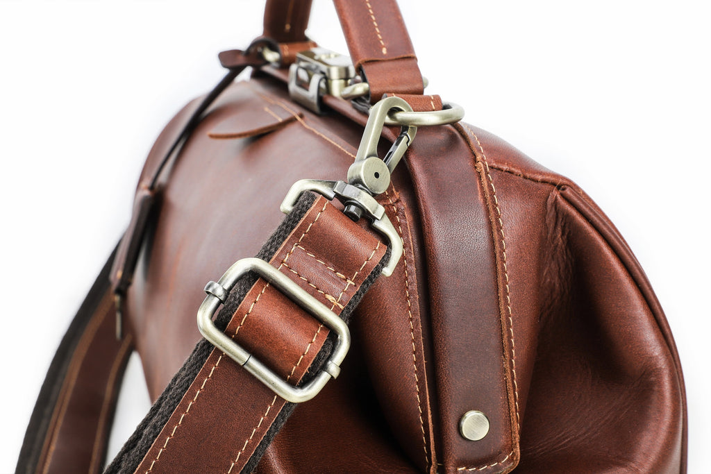 Q-DURARE Vintage Full-Grain Leather Frame Bag for Women – Anti-Theft Lock, Crossbody & Shoulder Bag