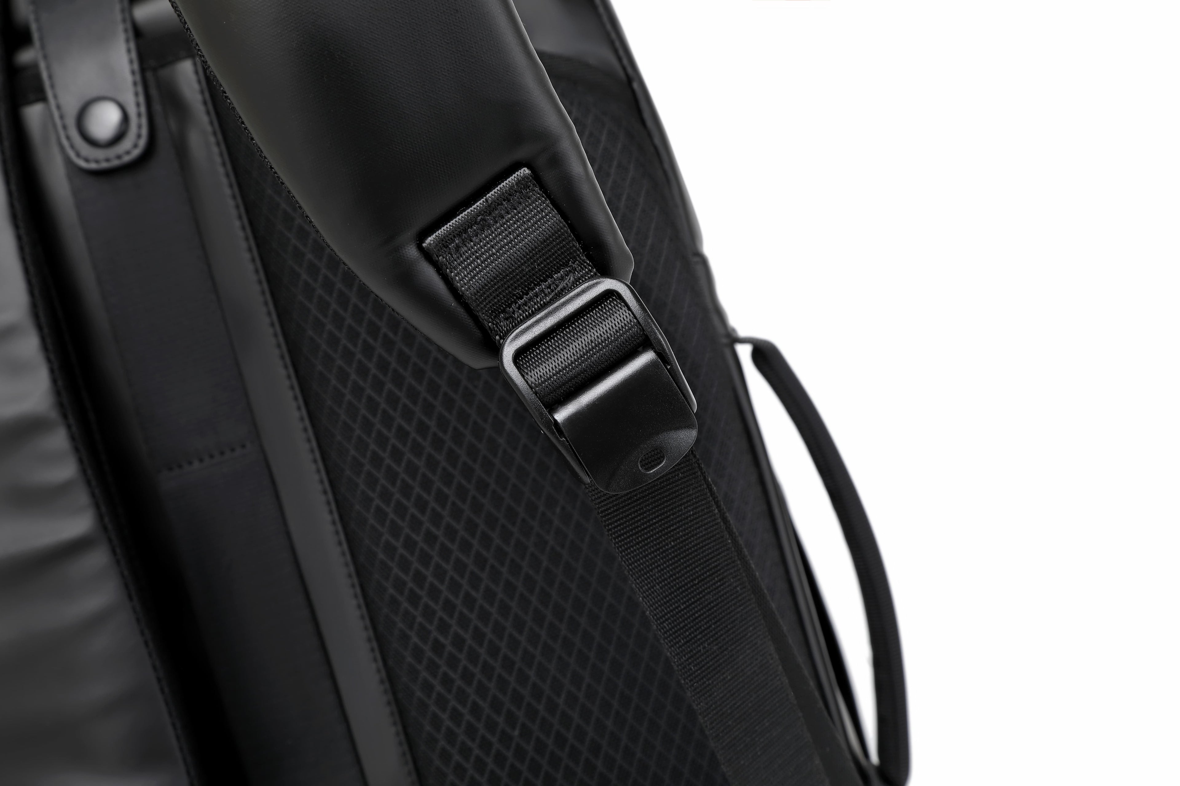 Q-GYM Waterproof PVC Backpack & Travel Duffel Bag – Large Capacity with USB Port & RFID