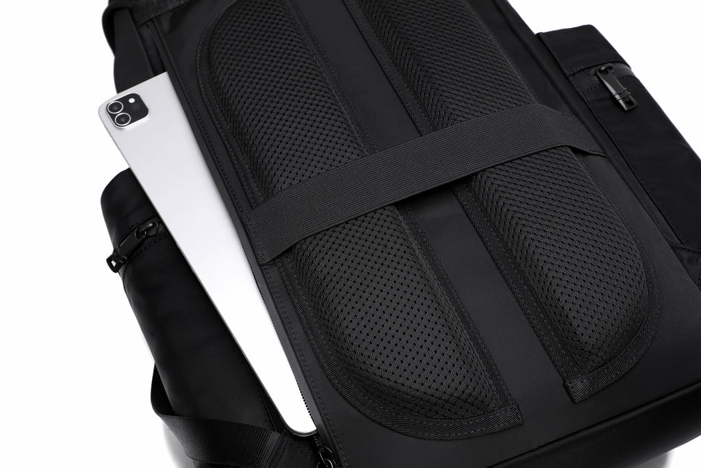 Q-HIKING 1680D Nylon Waterproof Backpack – Large Capacity, 17" Laptop, Hiking & Travel