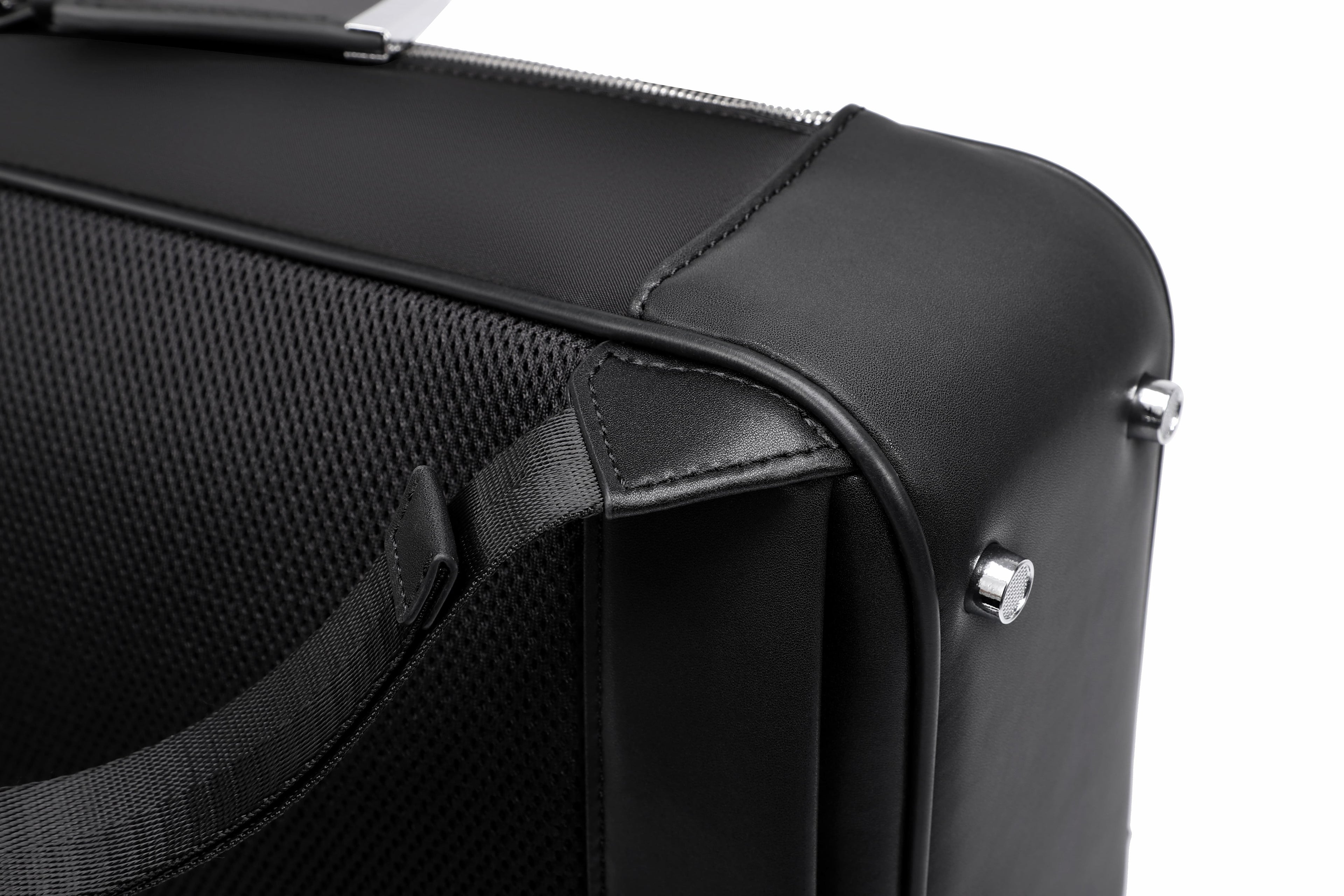 Q-MERIDIAN Premium Nylon Laptop Backpack — Water-Resistant Travel & Business Backpack