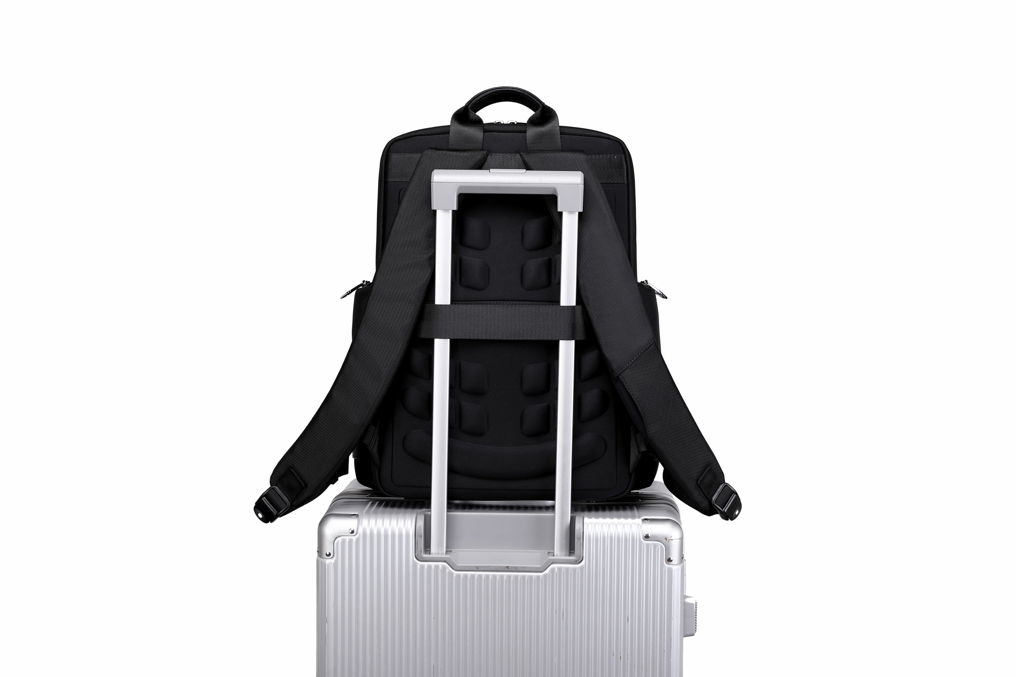Q-SPALLA Waterproof 1680D Nylon Outdoor Backpack – Large Capacity TSA-Friendly Travel Bag