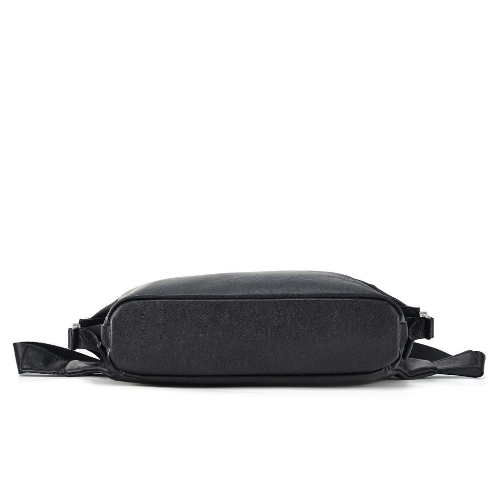 Q-SNIPER Large Capacity Leather Crossbody Chest Bag for Men | QUQUITO
