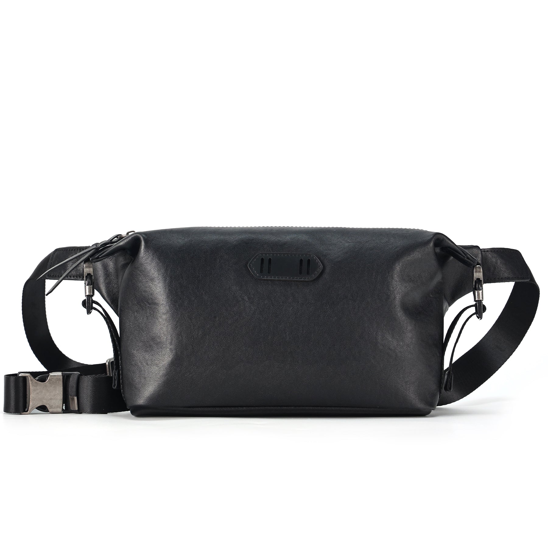 Q-SNIPER Large Capacity Leather Crossbody Chest Bag for Men | QUQUITO