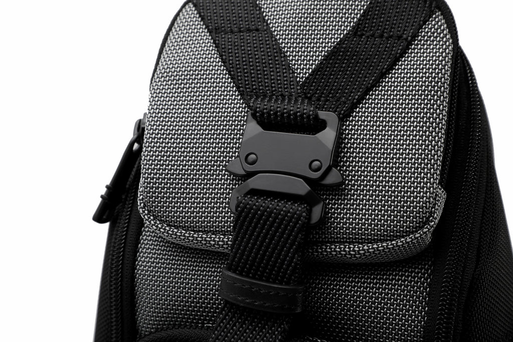Q-VAGABONDO Crossbody Bag – Ballistic Nylon & Top-Grain Leather Sling Bag | Stylish, Durable & Functional