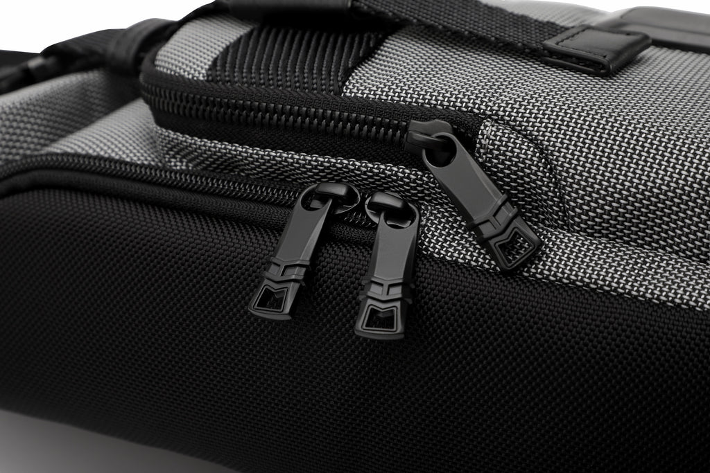 Q-VAGABONDO Crossbody Bag – Ballistic Nylon & Top-Grain Leather Sling Bag | Stylish, Durable & Functional