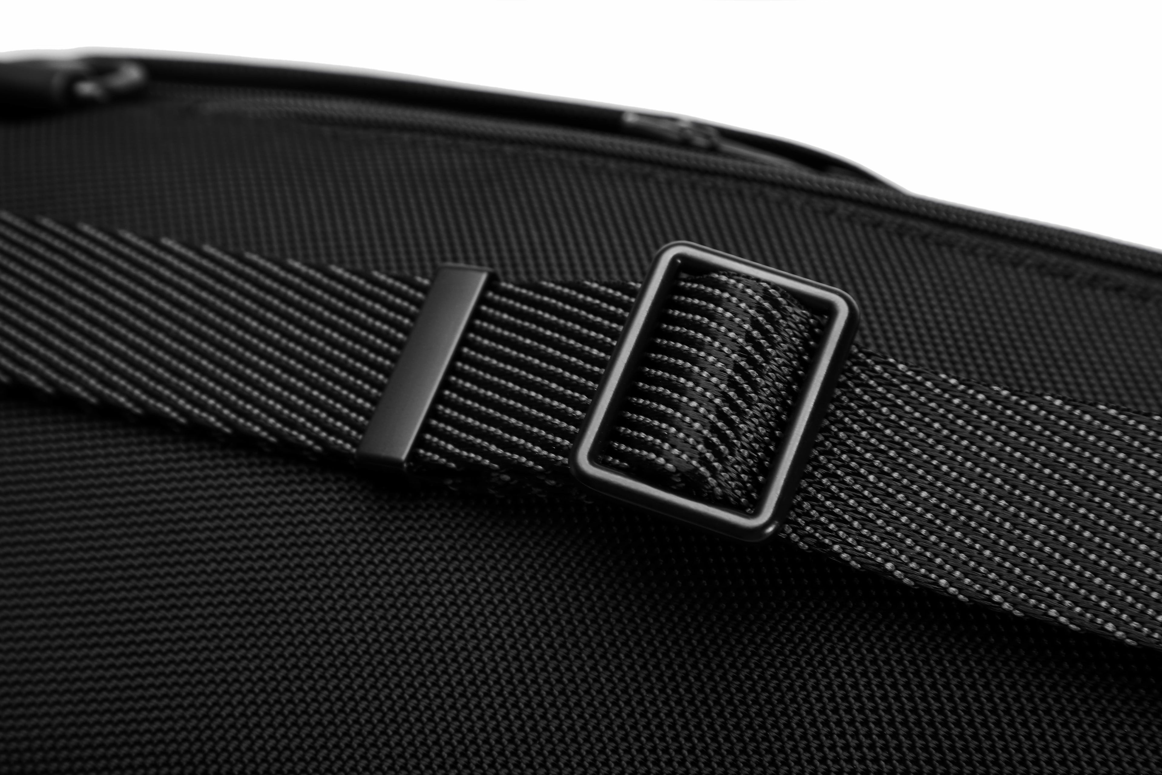 Q-VAGABONDO Crossbody Bag – Ballistic Nylon & Top-Grain Leather Sling Bag | Stylish, Durable & Functional