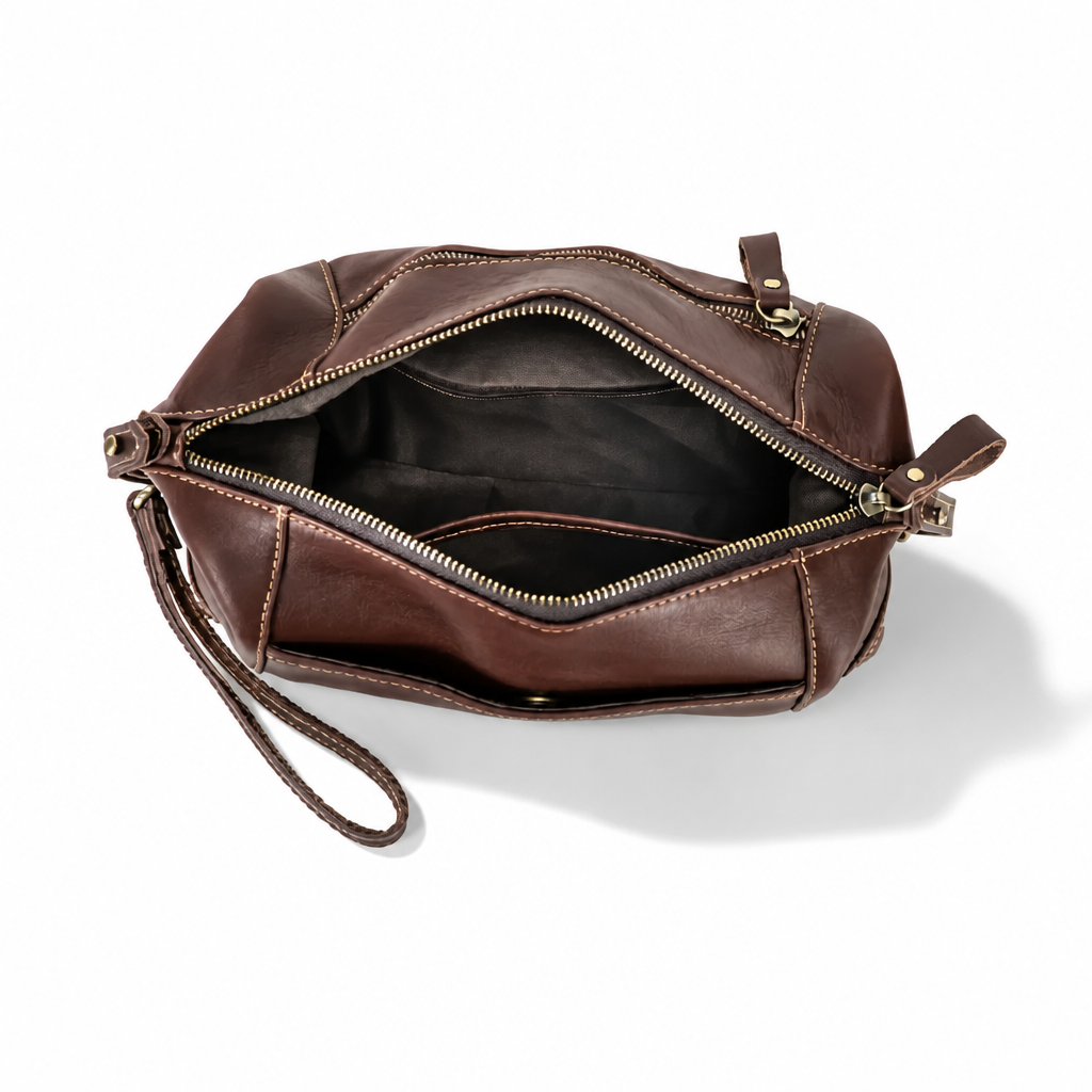Q-VINTARO Large Capacity Vegetable-Tanned Leather Toiletry Bag – Vintage Eco-Friendly Travel Clutch