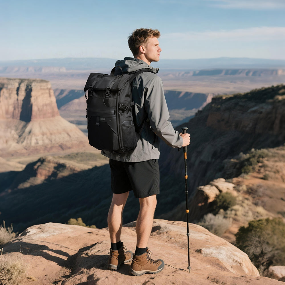 Q-ZAINO Men's 28L Rolltop Waterproof Anti-Theft Backpack – All-Season Adventure