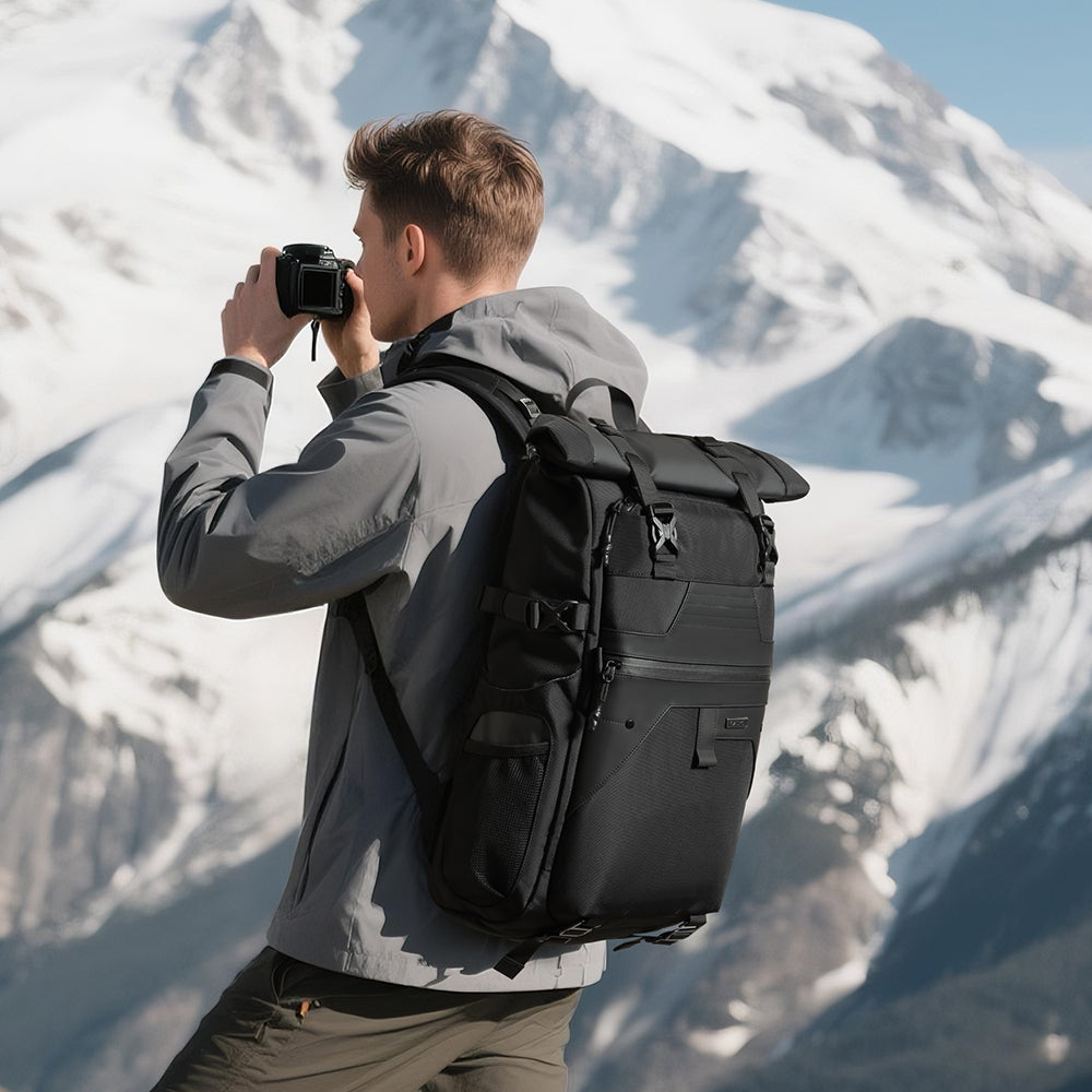 Q-ZAINO Men's 28L Rolltop Waterproof Anti-Theft Backpack – All-Season Adventure