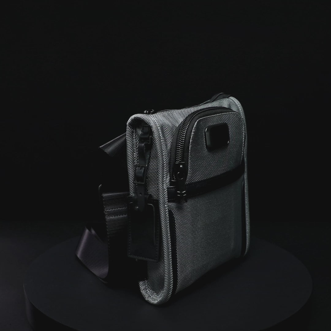 Q-SARTORIA Ballistic Nylon & Genuine Leather Crossbody Bag – Slim Minimalist Shoulder Bag for Travel & Everyday Carry