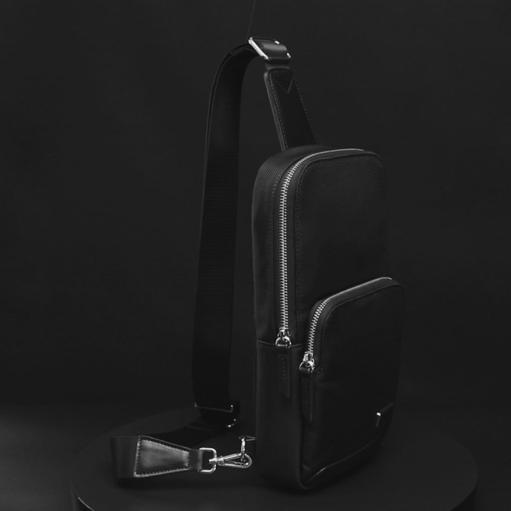 Q-CORTILE Crossbody Bag – Ballistic Nylon & Top-Grain Leather Shoulder Bag for Travel & Daily Use